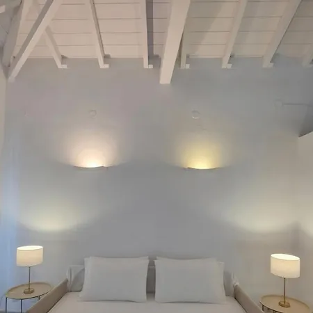 Puresense Living - Traditional